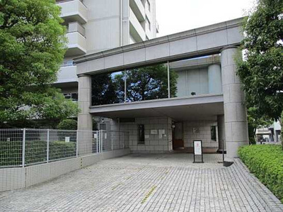 【エントランス】 | ロイヤルクリスタル井口