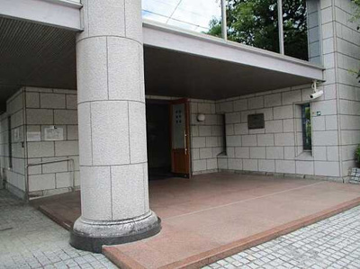 【エントランス】 | ロイヤルクリスタル井口