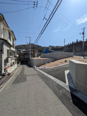 【前面道路含む現地写真】 | 安芸郡府中町八幡３丁目No.２