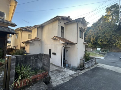 【外観】 | 広島市安佐南区高取北3丁目　賃収戸建