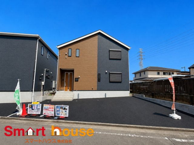 八王子市大塚第21　新築4棟の外観|閑静な住宅街に堂々登場！ナチュラルで温かみのある木目調の内装も魅力です。土日祝日即日ご案内可能です♪