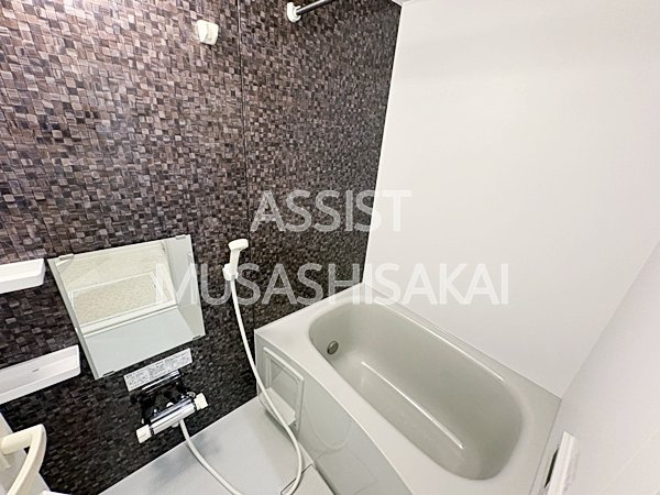 CASA CEREJEIRA（カーサセレジェイラ）の浴室