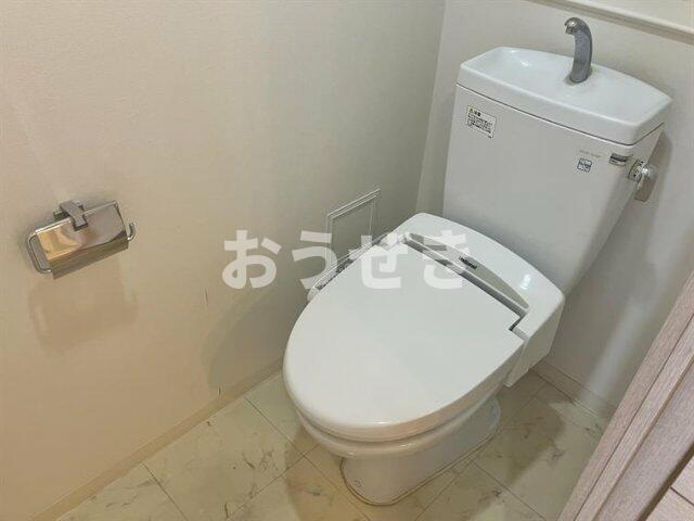 プラウド横浜鶴見市場のトイレ