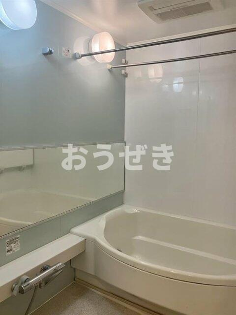 プラウド横浜鶴見市場の浴室