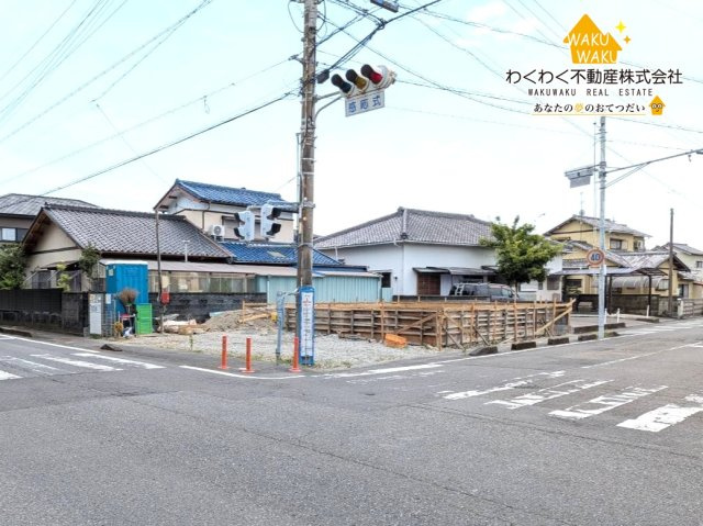 焼津市田尻北　第６／の前面道路含む現地写真