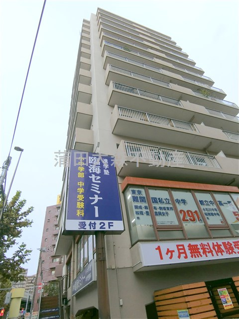 クレセントコート大森の外観