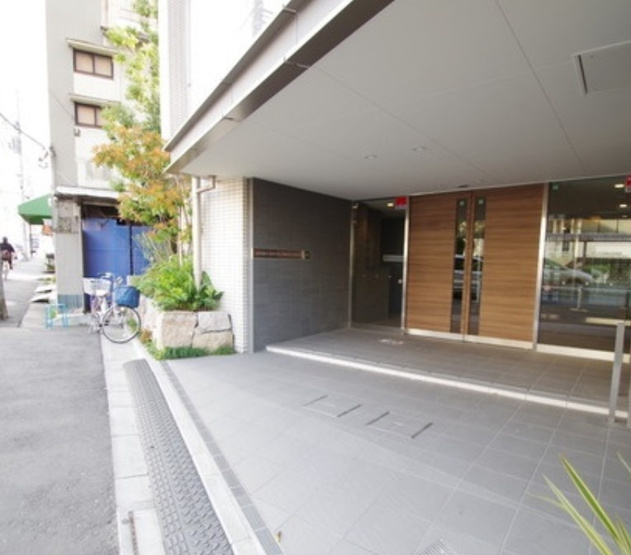【エントランス】 | グランドメゾン新宿弁天町