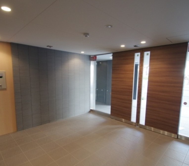 【エントランス】 | グランドメゾン新宿弁天町