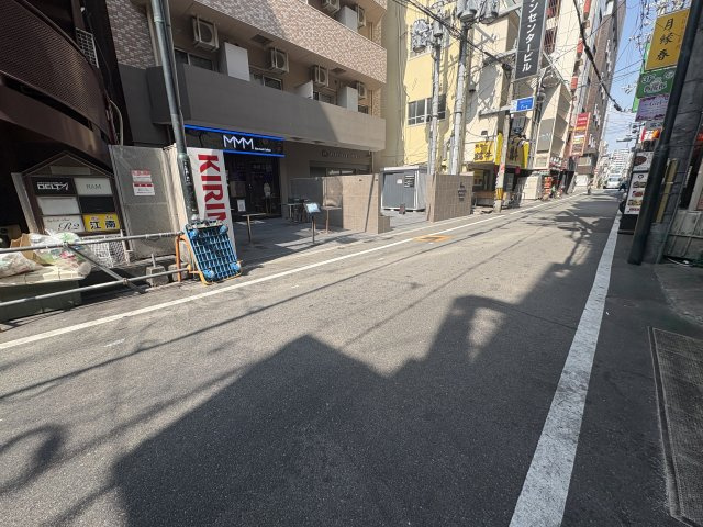 ゴールドウッズミッテラビルの周辺
