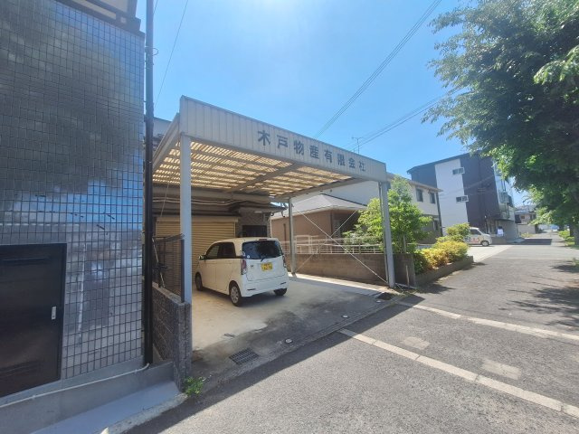 富田林市若松町５丁目の店舗事務所