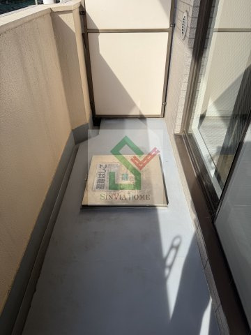 ドンズ2のバルコニー