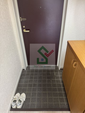 ドンズ2の玄関