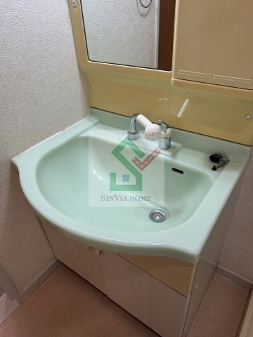 ドンズ2の独立洗面台