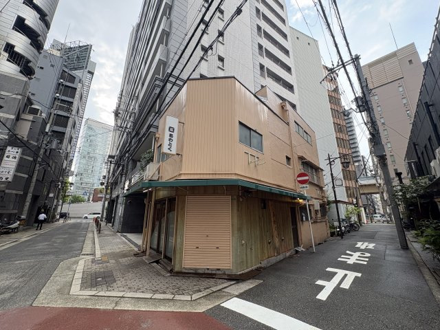 Land北新地の外観