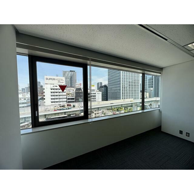 カーニープレイス本町の洋室