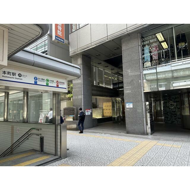 カーニープレイス本町の周辺