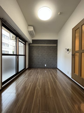 吹田市江坂町１丁目の店舗事務所の内装