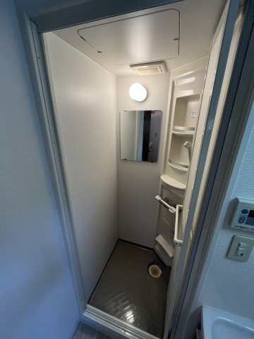 吹田市江坂町１丁目の店舗事務所のシャワールーム