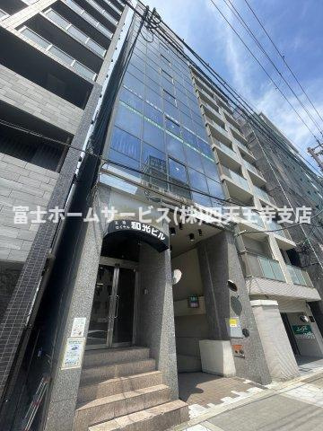 玉造ロイヤル和光ビルの外観