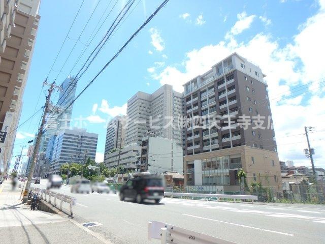 大阪市西成区山王１丁目の店舗一部の外観