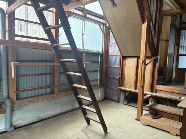 摂津戸建