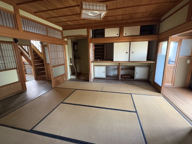 摂津戸建