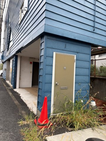 ハーフビル葛の葉町の外観