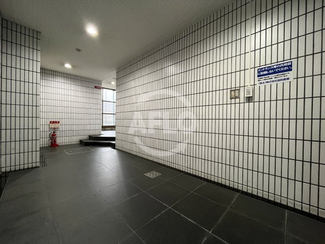 ティーホームズ新大阪のロビー|ティーホームズ新大阪　ロビー