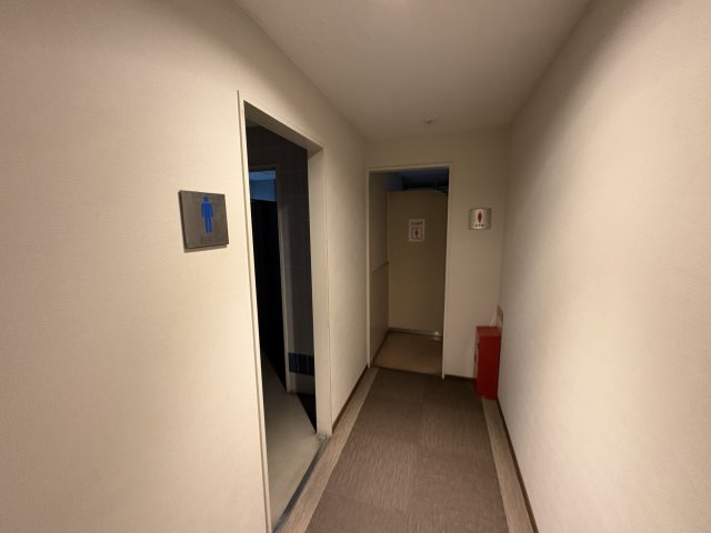 サムティフェイム新大阪Ⅰ号館のロビー