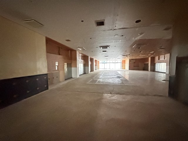 リアライズ近鉄八尾駅前ビルの内装