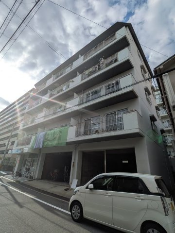 カタヤマコーポの外観