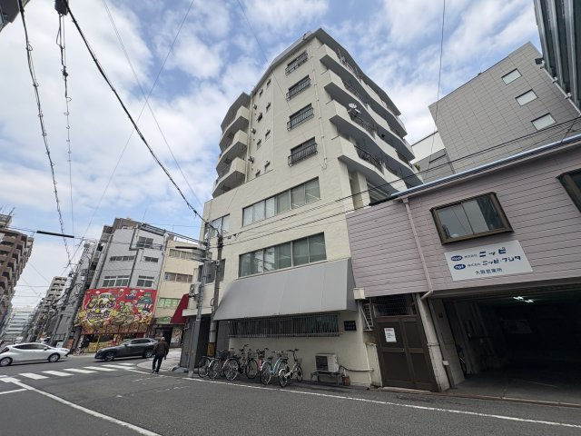 ニュー浪速ビルの外観