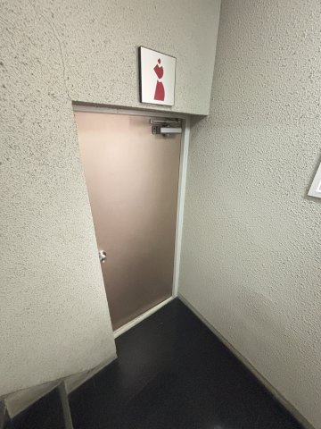 新大阪駅前ビルのトイレ