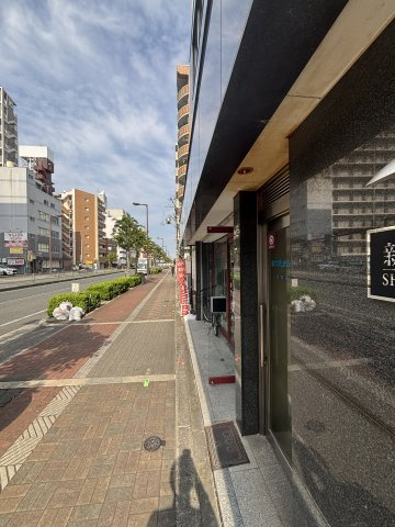 新大阪駅前ビルのその他