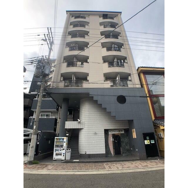 大阪市生野区新今里３丁目の店舗一部