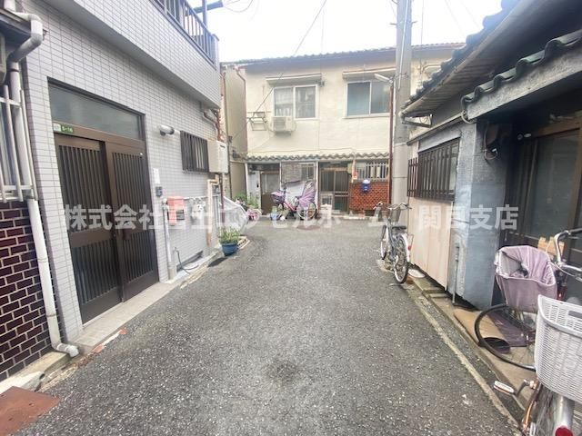 放出西Eテラスハウスの周辺