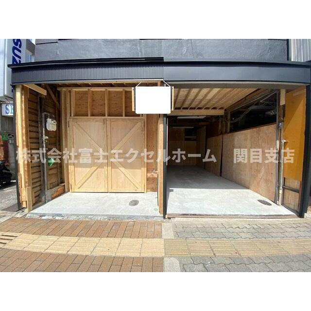 ガレージハウス大宮一棟店舗・事務所の外観