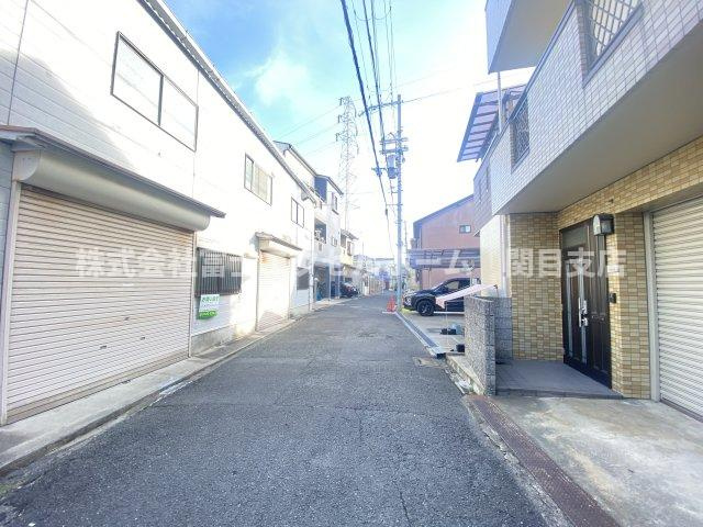 梶町４丁目貸（倉庫・事務所・店舗）の周辺