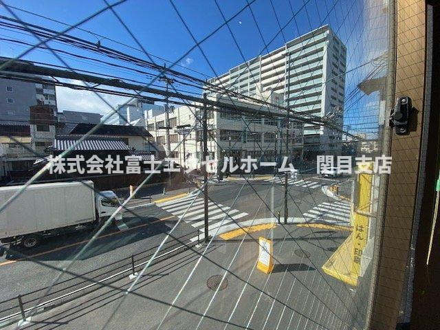 大松ペンシルビルの周辺