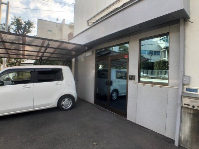 サカエ店舗の外観