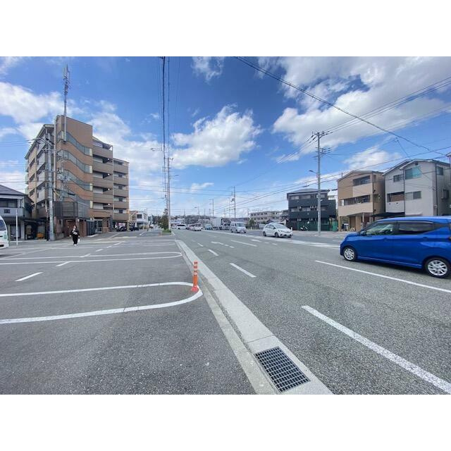 岸部中３丁目１階路面店舗・事務所の周辺