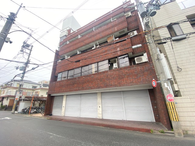 プレアール大和田１階路面店舗事務所の外観