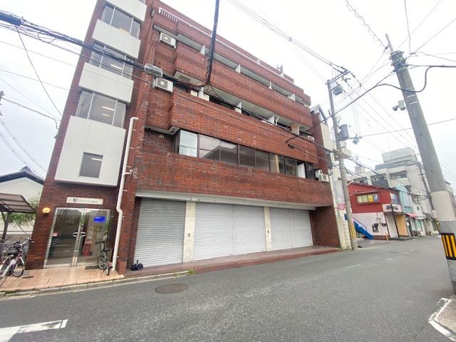 プレアール大和田１階路面店舗事務所の外観