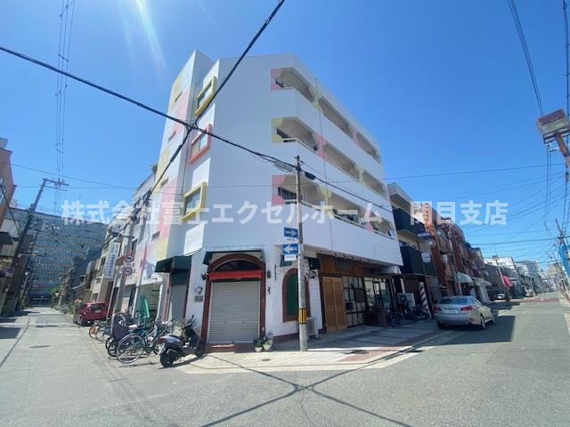 辻本マンション1階路面店舗