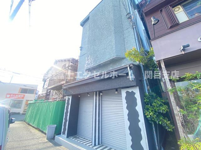 寝屋川市高柳７丁目１階路面店舗・事務所の外観