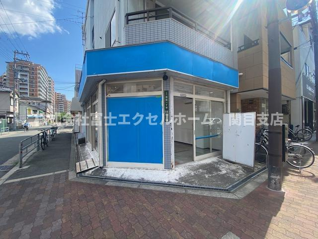 ええハウスの外観