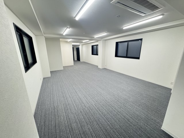 アークレスト西天満のロビー