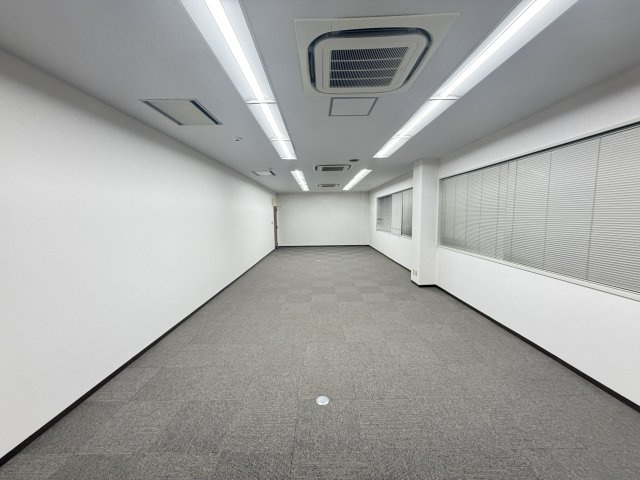 サムティフェイム新大阪１号館のロビー