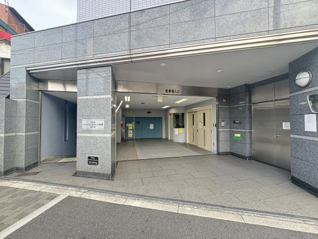 リアライズ大正駅前　1階路面事務所の駐車場