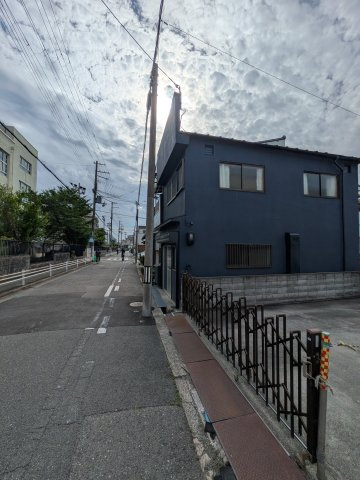 東難波町4丁目　店舗付住宅の周辺